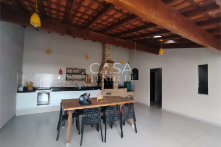 Sobrado à venda com 3 quartos, sendo 1 suíte, em Jardim Dois Corações, Sorocaba, SP
