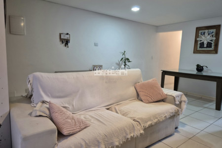 Casa à venda no Bairro Imperial – Atibaia | 2 dormitórios, suíte, 2 vagas e área gourmet