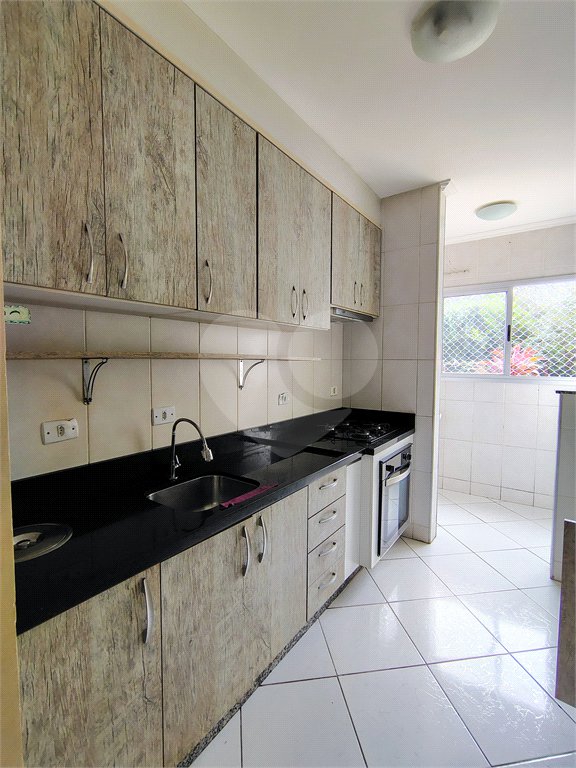 Apartamento para alugar com 3 quartos, sendo 1 suíte,  em Socorro, Mogi das Cruzes, SP