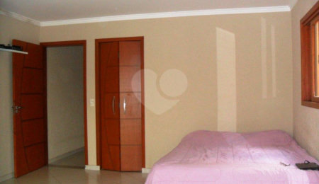 Sobrado à venda com 3 quartos, sendo 1 suíte, em Vila Mazzei, São Paulo, SP