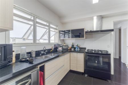 Apartamento à venda com 4 suítes em Alto da Boa Vista, São Paulo, SP