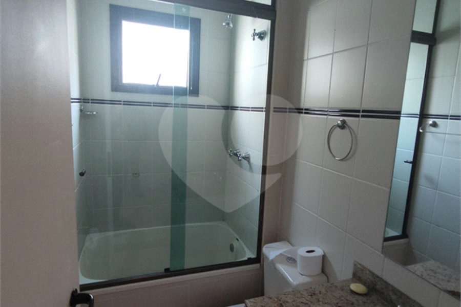 Apartamento para alugar com 4 quartos, sendo 1 suíte,  em Santana, São Paulo, SP