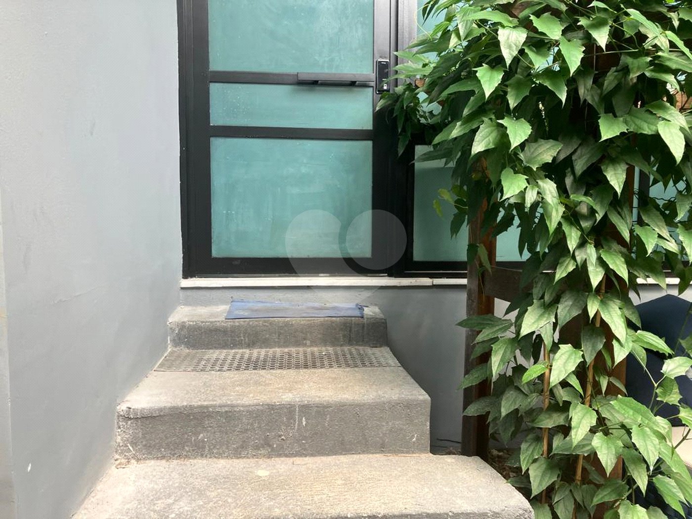Sobrado à venda com 4 quartos, sendo 2 suítes, em Jardim São Bento, São Paulo, SP