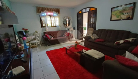 Chácara à venda com 7 quartos, sendo 1 suíte,  no Centro (mailasqui), São Roque, SP