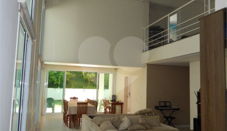 Casa à venda com 3 suítes no condomínio Alpes de Vinhedo, Vinhedo - SP