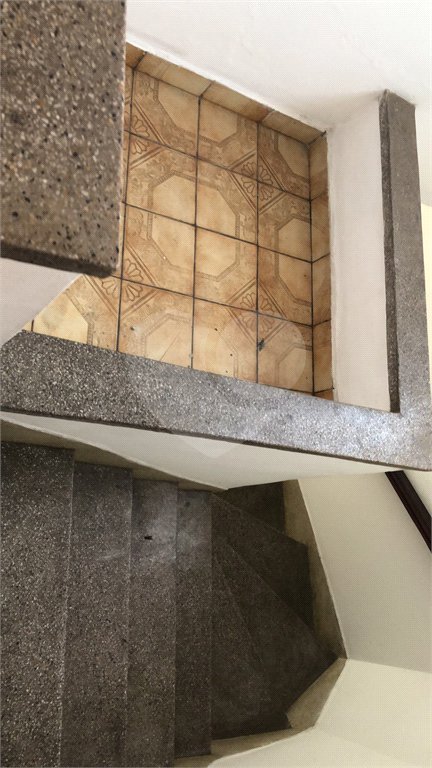 Sobrado à venda com 2 quartos em Chora Menino, São Paulo, SP