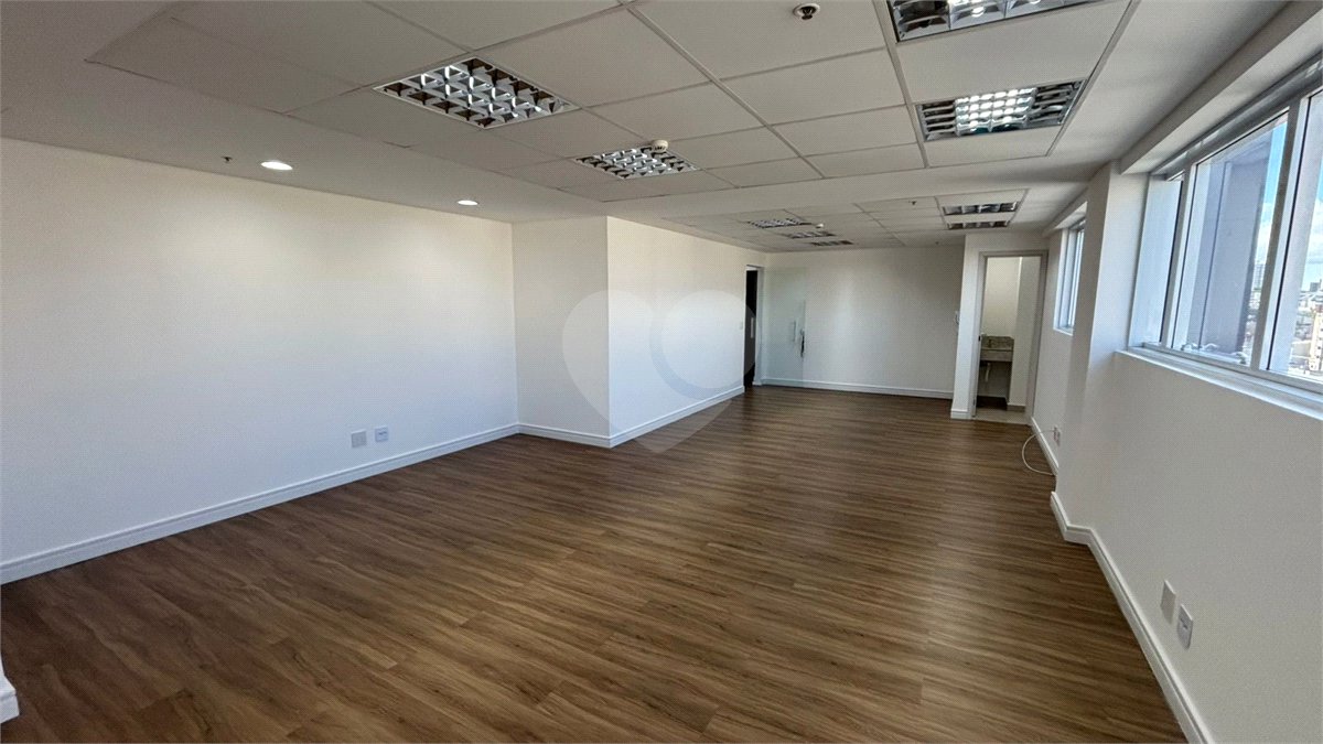 Sala para alugar em Vila Bastos, Santo André, SP