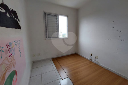 Apartamento à venda com 2 quartos em Vila Anastácio, São Paulo, SP