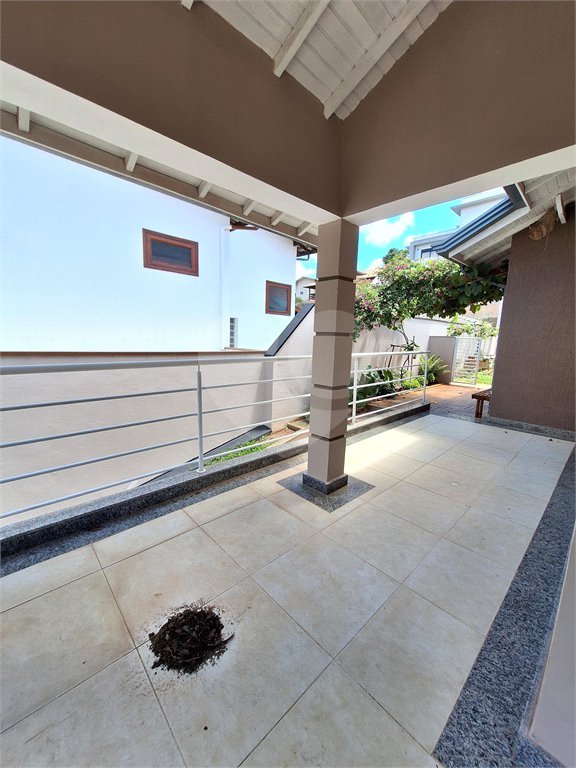 Casa à venda com 3 suítes no condomínio Bosque de Grevilea, Vinhedo - SP