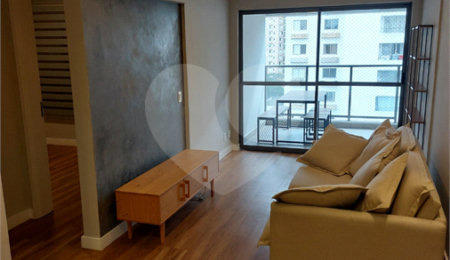 Apartamento para alugar com 2 quartos, sendo 1 suíte,  em Brooklin, São Paulo, SP