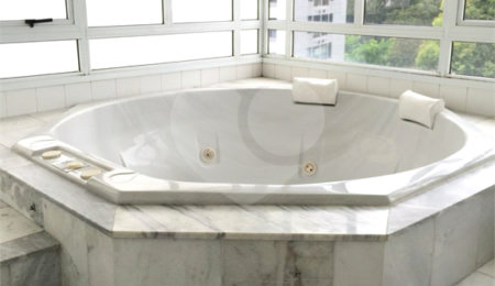 Apartamento à venda com 4 suítes em Vila Suzana, São Paulo, SP
