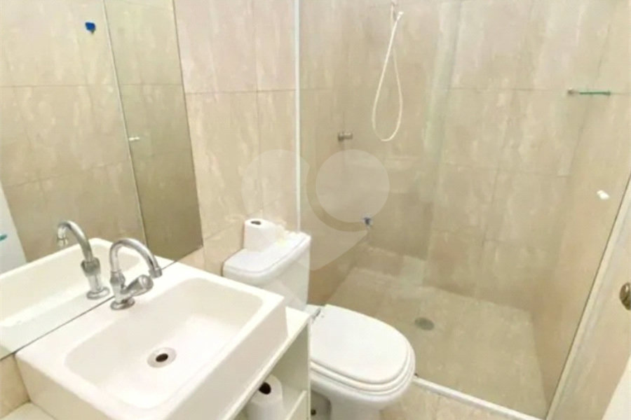 Sobrado à venda com 2 quartos, sendo 1 suíte,  em Jardim Regina, São Paulo, SP