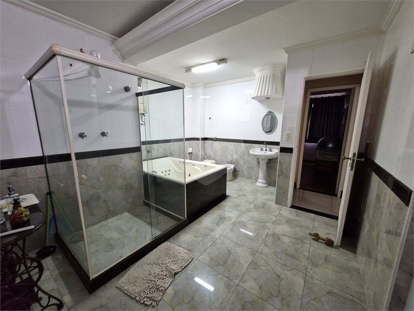 Cobertura à venda com 4 quartos, sendo 2 suítes,  em Tijuca, Rio de Janeiro, RJ