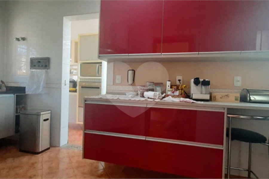 Casa à venda com 4 quartos, sendo 2 suítes,  em Jardim Paraíso, São Paulo, SP