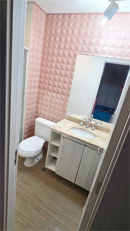 Apartamento à venda com 3 quartos, sendo 1 suíte, em Cézar de Souza, Mogi das Cruzes, SP