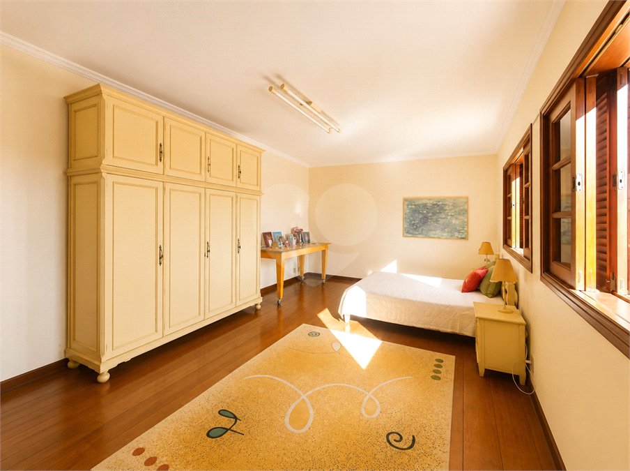 Casa à venda ou para alugar com 4 quartos, sendo 3 suítes, no Centro, Itapetininga, SP