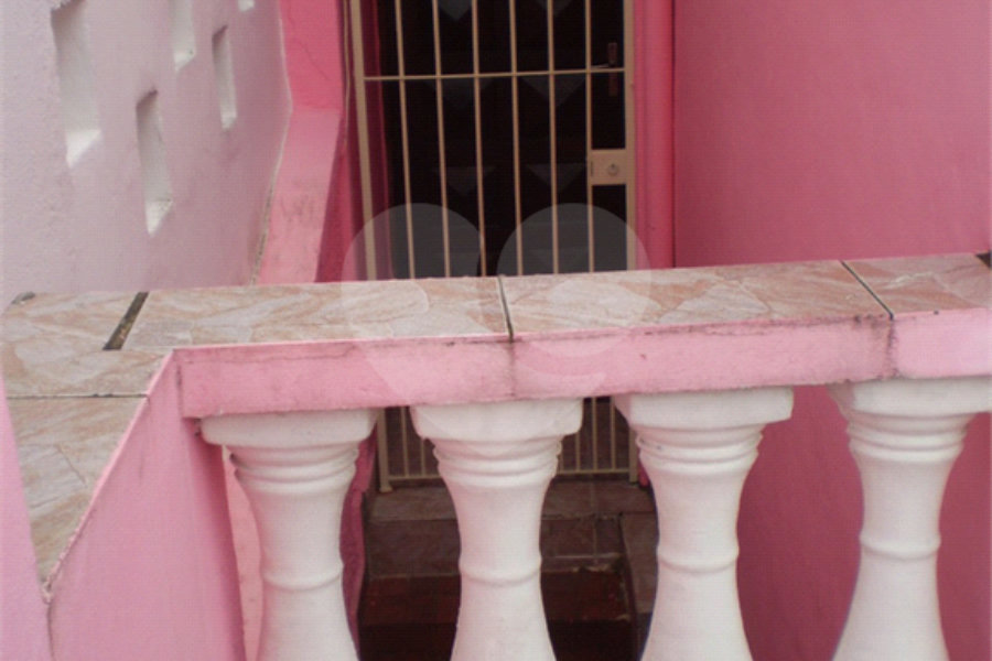 Sobrado à venda com 2 quartos em Vila Guarani, São Paulo, SP