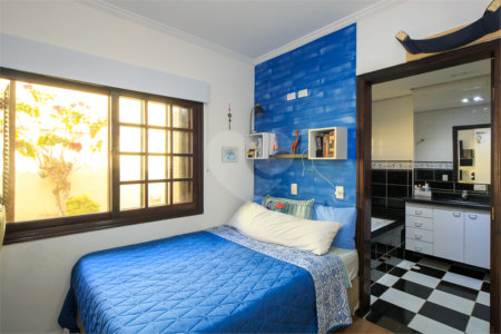 Casa Térrea à venda com 4 quartos, sendo 3 suítes, em Jardim Marajoara, São Paulo, SP