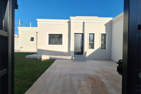 Casa Térrea à venda com 3 quartos, sendo 1 suíte, em Jardim Regina, Indaiatuba, SP