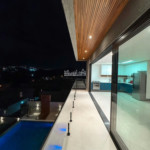 Casa à venda com 4 quartos, sendo 3 suítes, em Rio Abaixo, Atibaia, SP