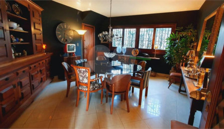Casa à venda com 5 suítes em Jardim Leonor, São Paulo, SP
