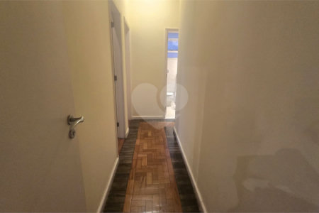 Apartamento à venda com 3 quartos, sendo 1 suíte, em Copacabana, Rio de Janeiro, RJ