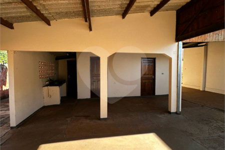 Casa à venda com 2 quartos, sendo 1 suíte,  em Jardim Aeroporto, Ponta Porã, MS