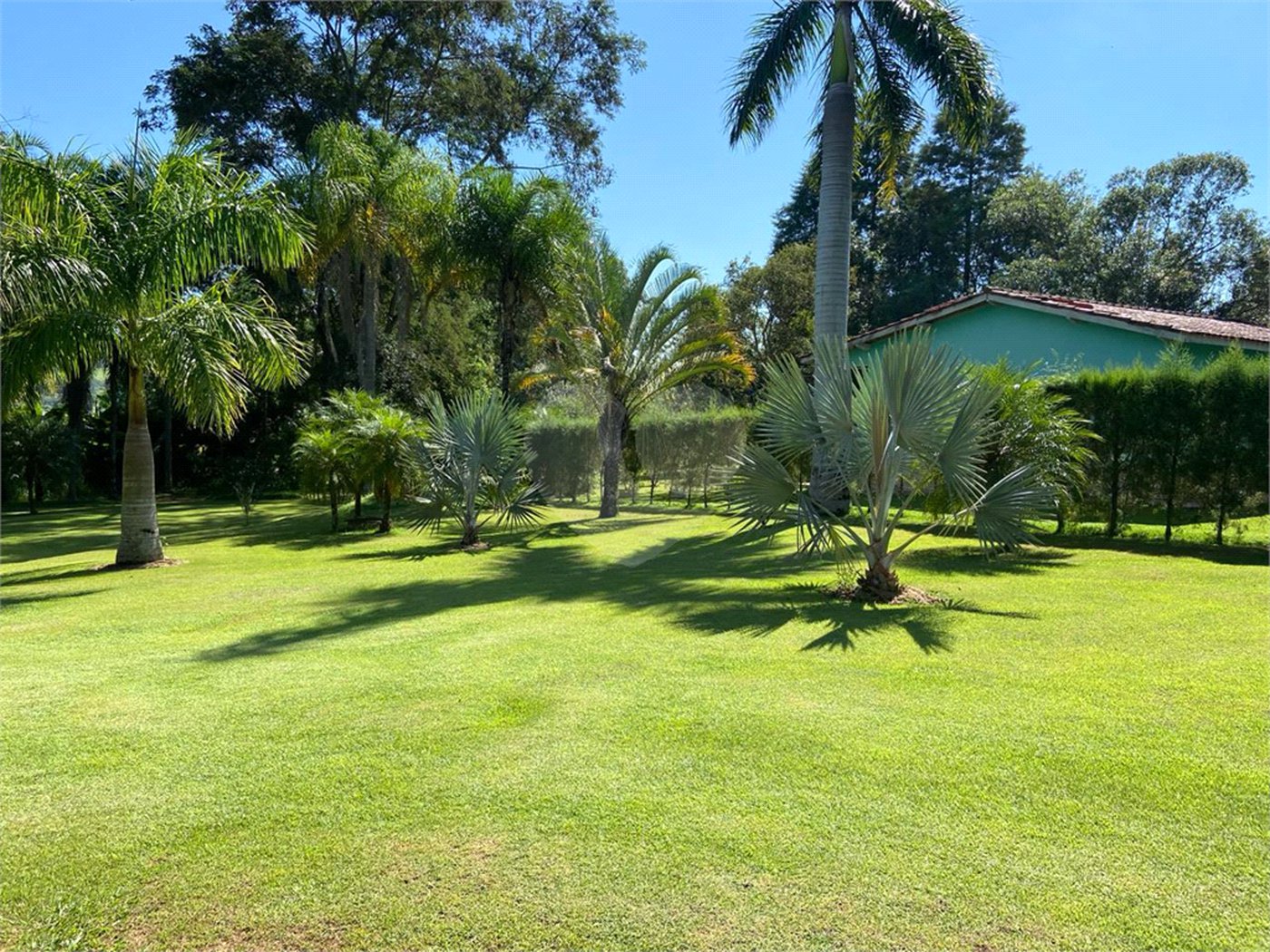 Casa à venda com 3 quartos, sendo 1 suíte,  no Centro, Araçoiaba da Serra, SP