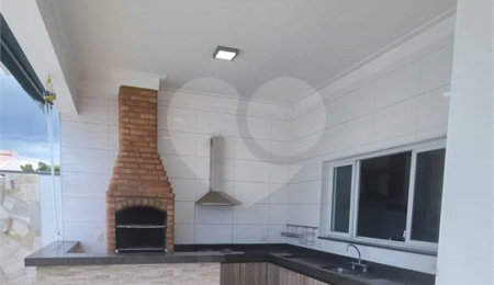 Casa à venda com 3 quartos, sendo 1 suíte, no condomínio Residencial Jardim de Mônaco, Hortolândia - SP