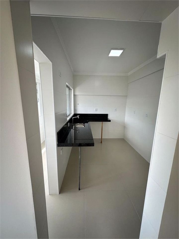 Apartamento Residencial à venda, Vila Matias, Santos - AP0384.