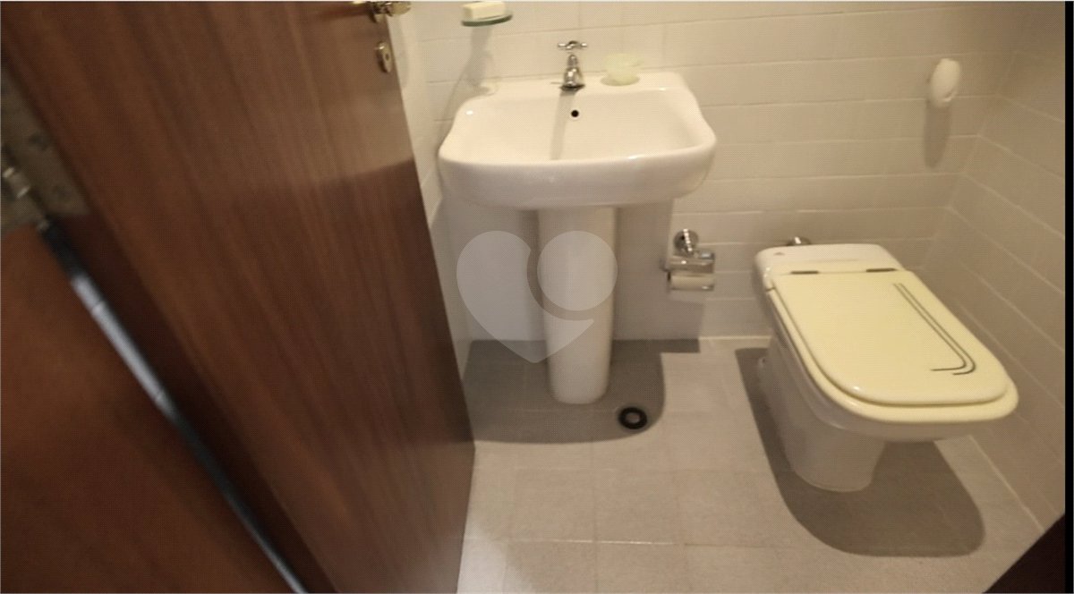 Apartamento à venda ou para alugar com 4 quartos, sendo 2 suítes, em Santana, São Paulo, SP