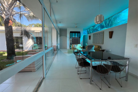 Casa à venda com 2 quartos, sendo 1 suíte, em Orla Norte, Porto Seguro, BA