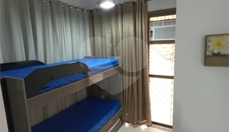 Apartamento à venda com 1 quarto no Centro, Mangaratiba, RJ