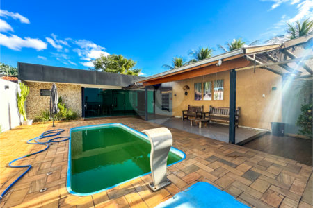 Casa à venda com 3 quartos, sendo 1 suíte, em Jardim Paranapunga, Três Lagoas, MS