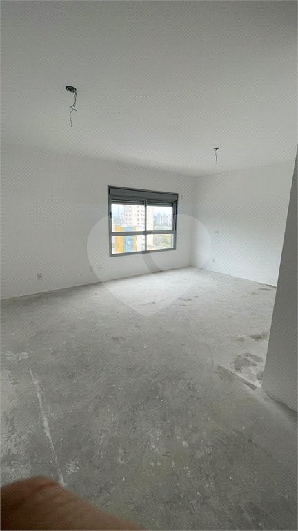 Apartamento à venda com 3 suítes em Vila Sofia, São Paulo, SP