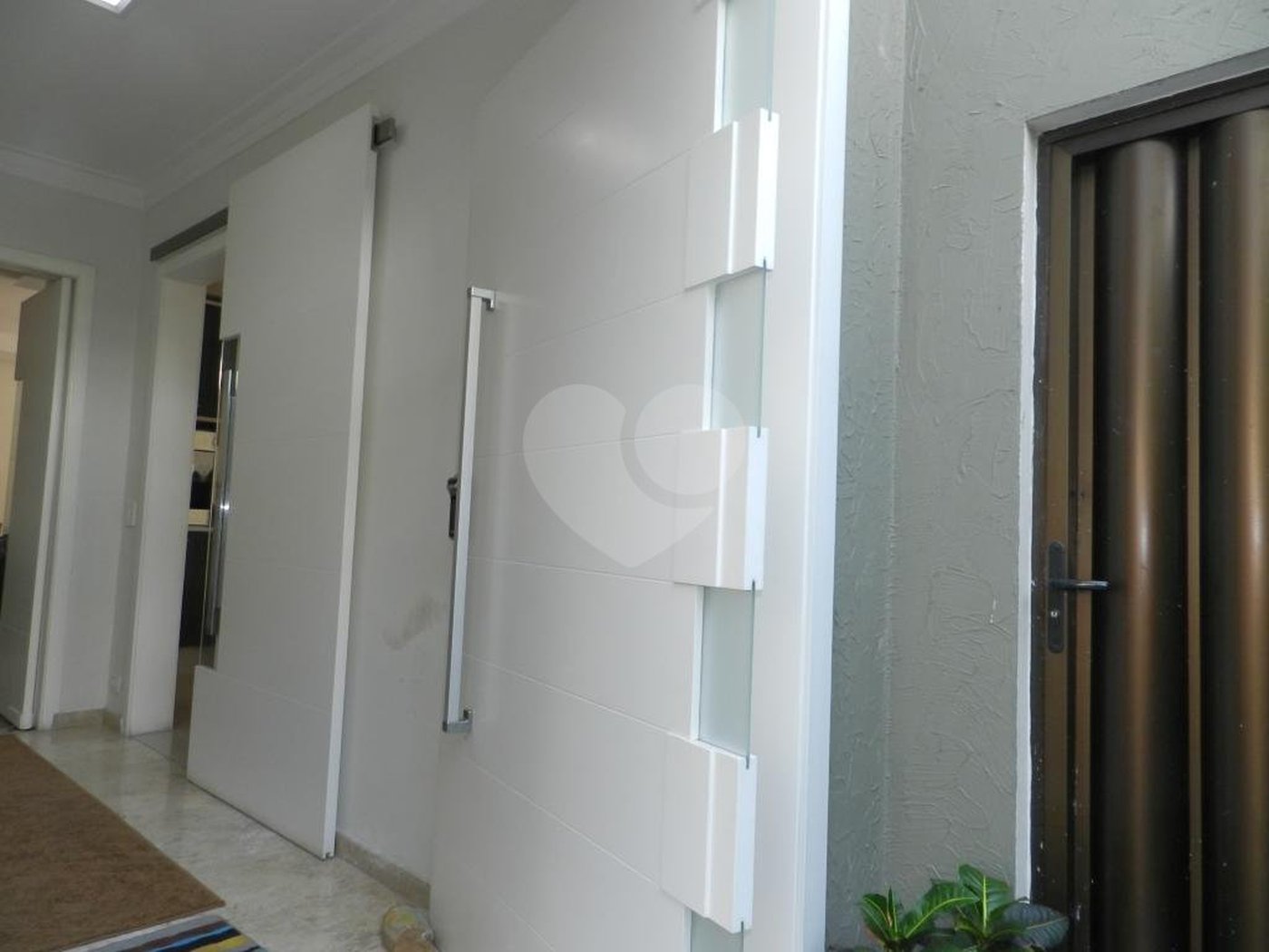 Sobrado à venda com 4 quartos, sendo 3 suítes, em Brooklin, São Paulo, SP