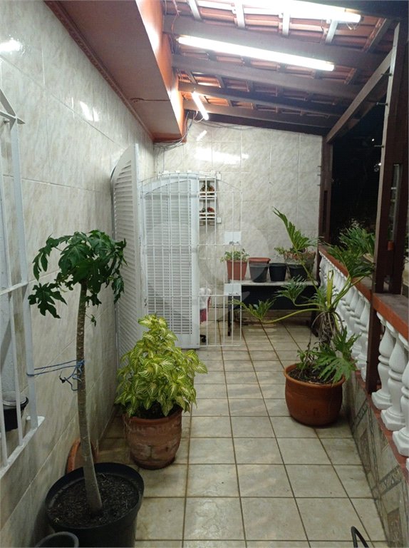 Casa à venda com 5 suítes em Vila Medeiros, São Paulo, SP