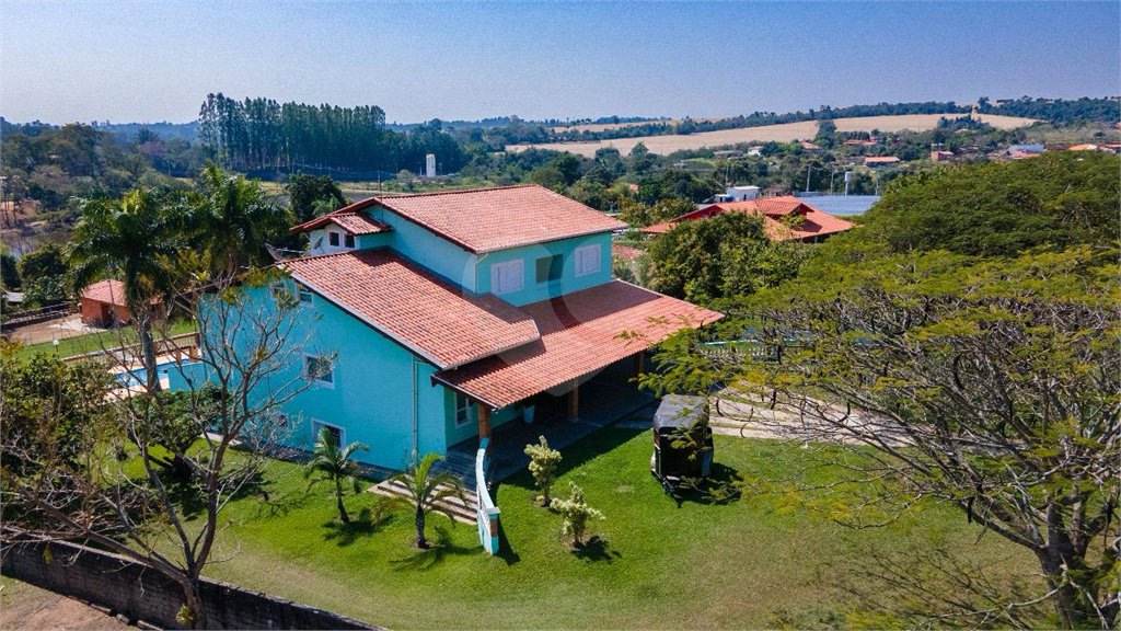 Chácara à venda com 7 quartos, sendo 3 suítes, em Recanto dos Bandeirantes, Porto Feliz, SP