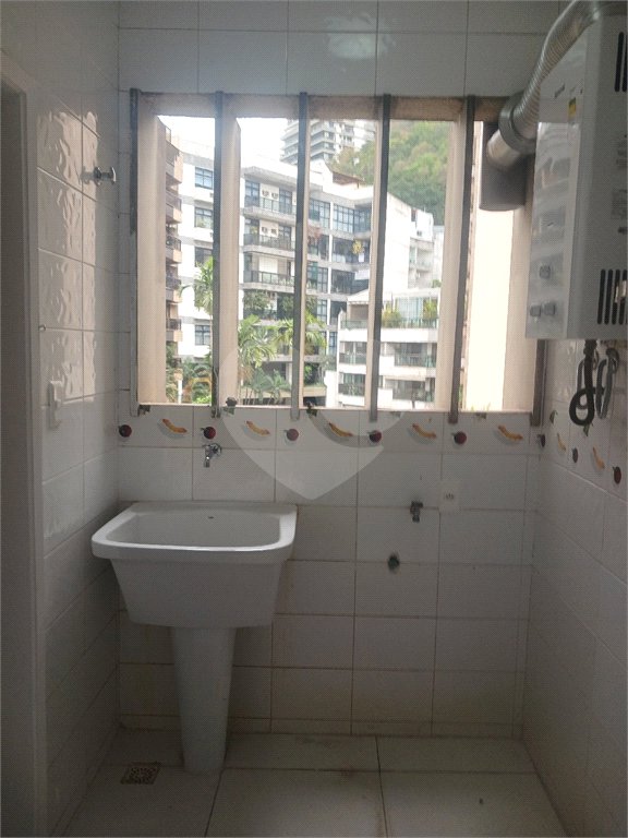 Apartamento à venda com 2 quartos, sendo 1 suíte, em Lagoa, Rio de Janeiro, RJ