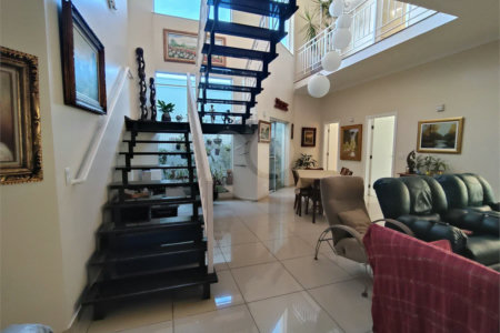Casa para alugar com 6 quartos, sendo 4 suítes,  no Centro, Itapetininga, SP