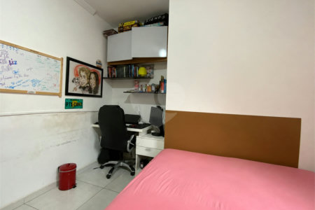 Casa à venda com 3 quartos, sendo 1 suíte, em Vila Barcelona, Sorocaba, SP