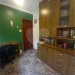 Casa à venda com 5 quartos, sendo 2 suítes, no condomínio Vinhas da Vista Alegre - Lado Sede, Vinhedo - SP