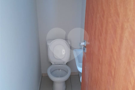 Sobrado à venda com 2 suítes em Jardim Nely, Indaiatuba, SP