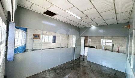 Salão para alugar em Iporanga, Sorocaba, SP