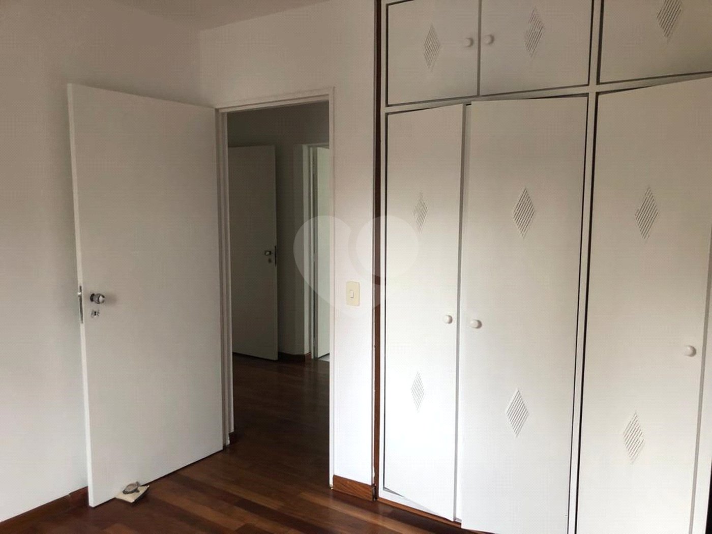 Apartamento à venda com 3 quartos, sendo 1 suíte, em Vila Andrade, São Paulo, SP