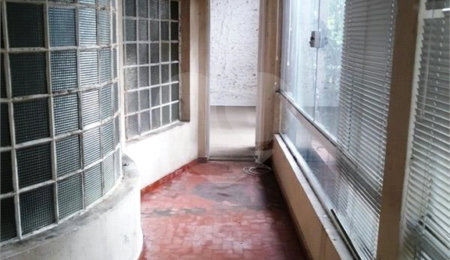 Sobrado à venda com 3 quartos, sendo 1 suíte,  em Jardim Novo Mundo, São Paulo, SP