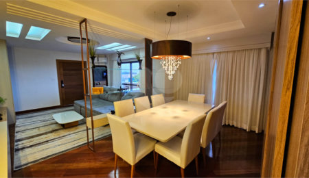 Apartamento à venda com 3 quartos, sendo 1 suíte, no Centro, Suzano, SP