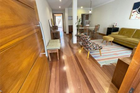 Casa à venda com 3 suítes em Santo Amaro, São Paulo, SP