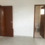 Casa à venda com 3 quartos, sendo 1 suíte, no condomínio Cond Batinga, São Paulo - SP