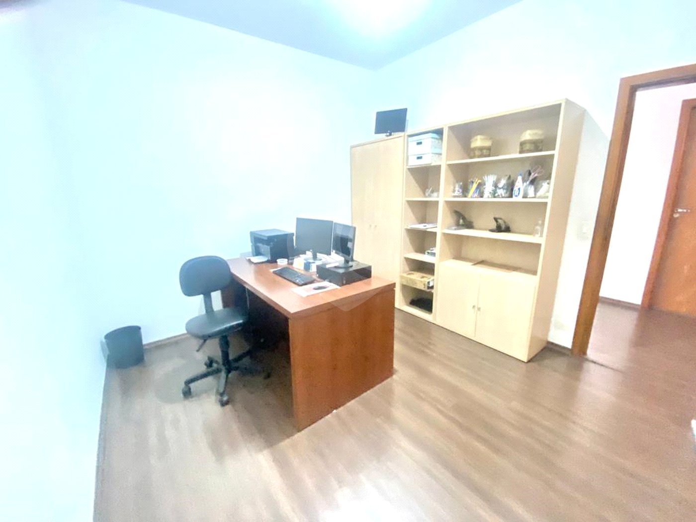 Casa à venda com 5 quartos, sendo 2 suítes, em Indianópolis, São Paulo, SP